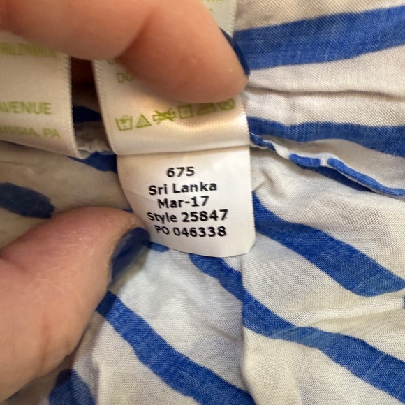 Lilly Pulitzer Shirt Multi Color Sain Off  Shoulder Tassel Short Sleeve Medium - Picture 4 of 7